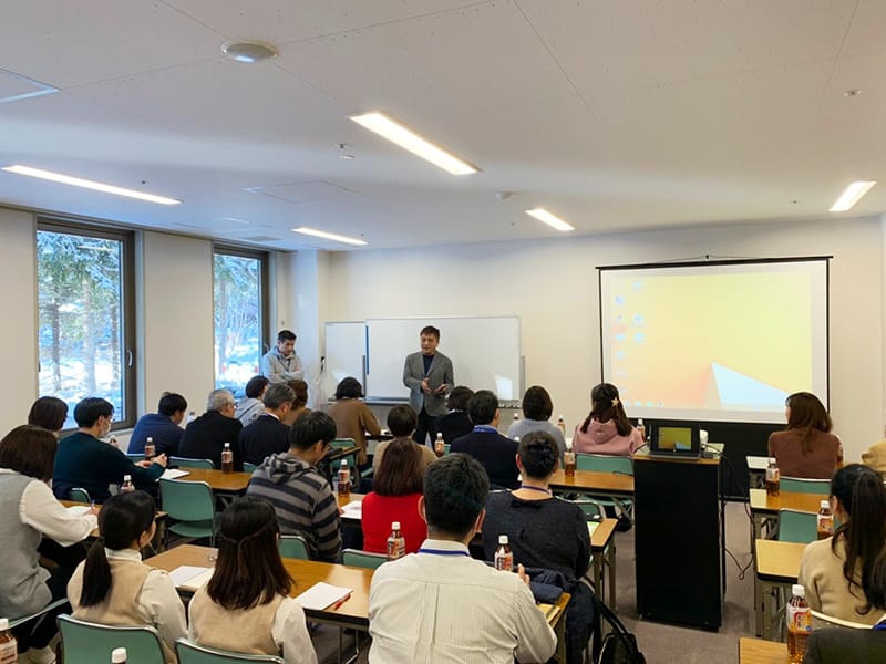 組合員情報交換の様子 2枚目