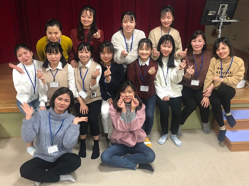 技能実習生1期生と実習生懇親会の様子 2枚目